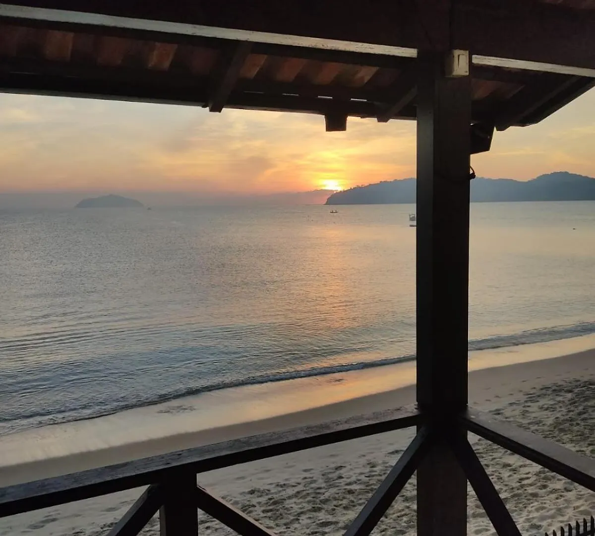 Holiday home Casa Pe Na Areia Villa Picarras Brazil